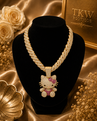 Luxury Kitty Crystal Pendant Necklace